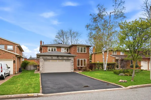 32 Sonny ST, Vaughan, ON L6A 1B7