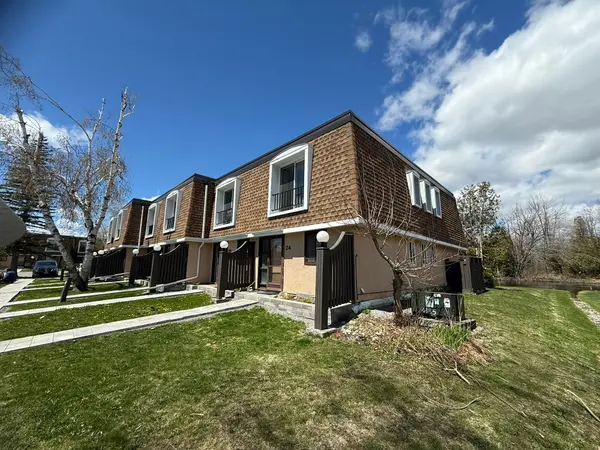 2 Paradise BLVD #24, Ramara, ON L0K 1B0