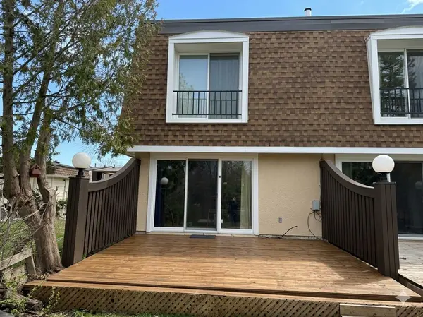 2 Paradise BLVD #24, Ramara, ON L0K 1B0
