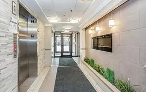 70 BAYCLIFFE CRES #203, Brampton, ON L7A 0Z5