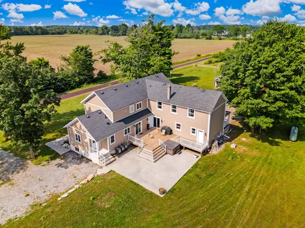 4692 GILMORE RD, Fort Erie, ON L0S 1N0