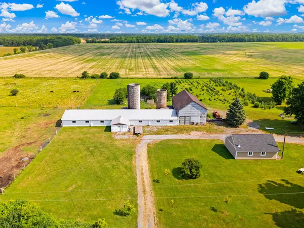 4692 GILMORE RD, Fort Erie, ON L0S 1N0