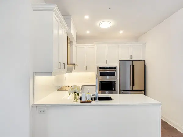99 Louisa ST #309, Kawartha Lakes, ON K0M 1N0