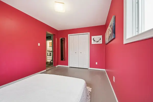 193 St. Lawrence ST E, Centre Hastings, ON K0K 2C0