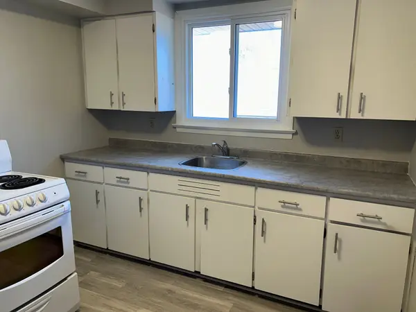 18 Union ST, Belleville, ON K8P 2B6