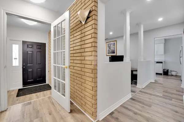 876 Balsam DR, Orleans - Cumberland And Area, ON K1E 1B5
