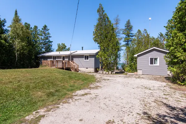 37 RONALD ST, Northern Bruce Peninsula, ON N0H 1X0