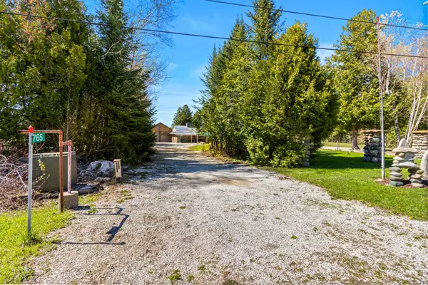 765 BRUCE ROAD 13 RD, Native Leased Lands, ON N0H 2L0