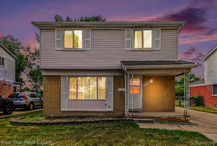 29261 Marshall ST, Southfield, MI 48076
