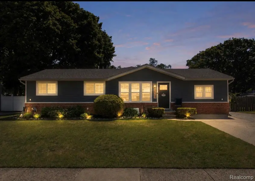 20322 Melvin ST, Livonia, MI 48152