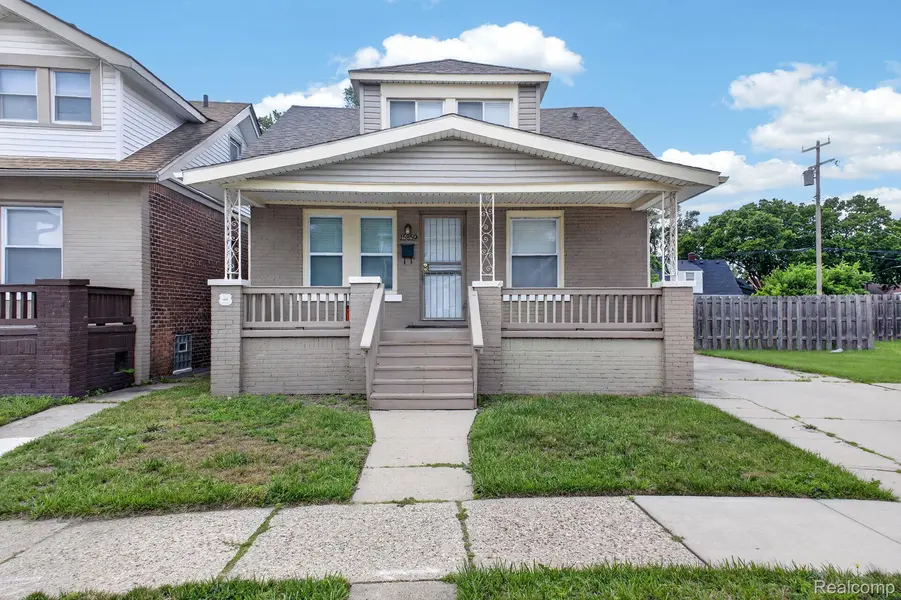 15859 Santa Rosa DR, Detroit, MI 48238