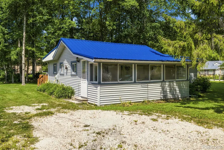 7496 Forest DR, Worth Township, MI 48450