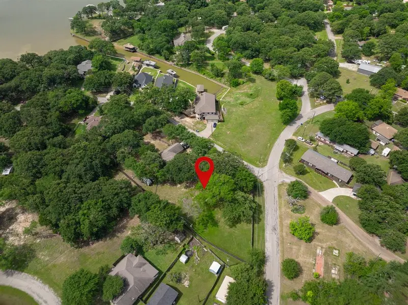 104 Autumn Wood Trail, Gun Barrel City, TX 75156