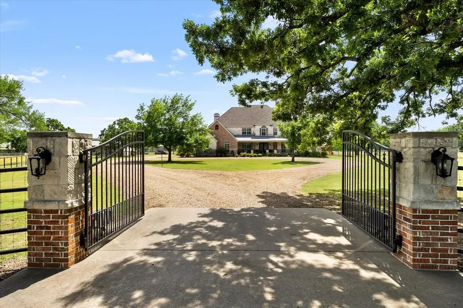 5900 Kings Creek Drive, Post Oak Bend, TX 75142