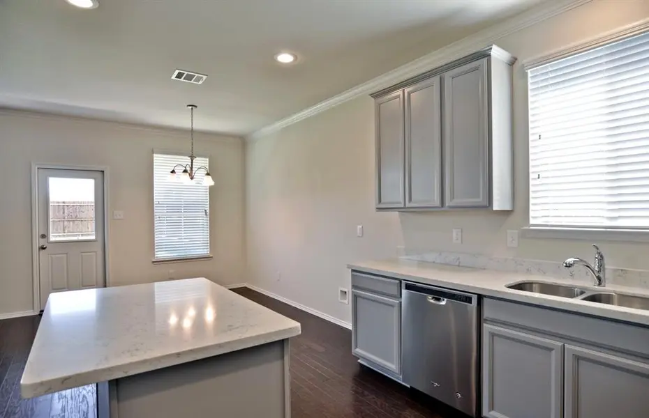 2305 Bernese Lane, Fort Worth, TX 76131
