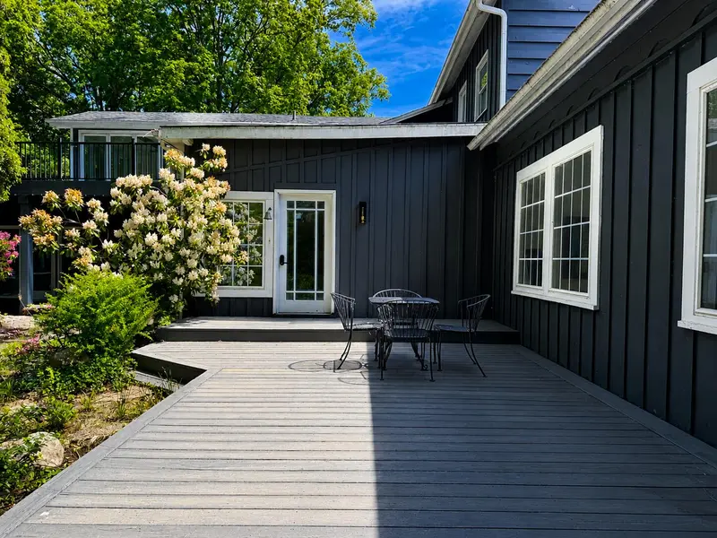 15300 Red Arrow HWY #3, Chikaming Twp, MI 49116