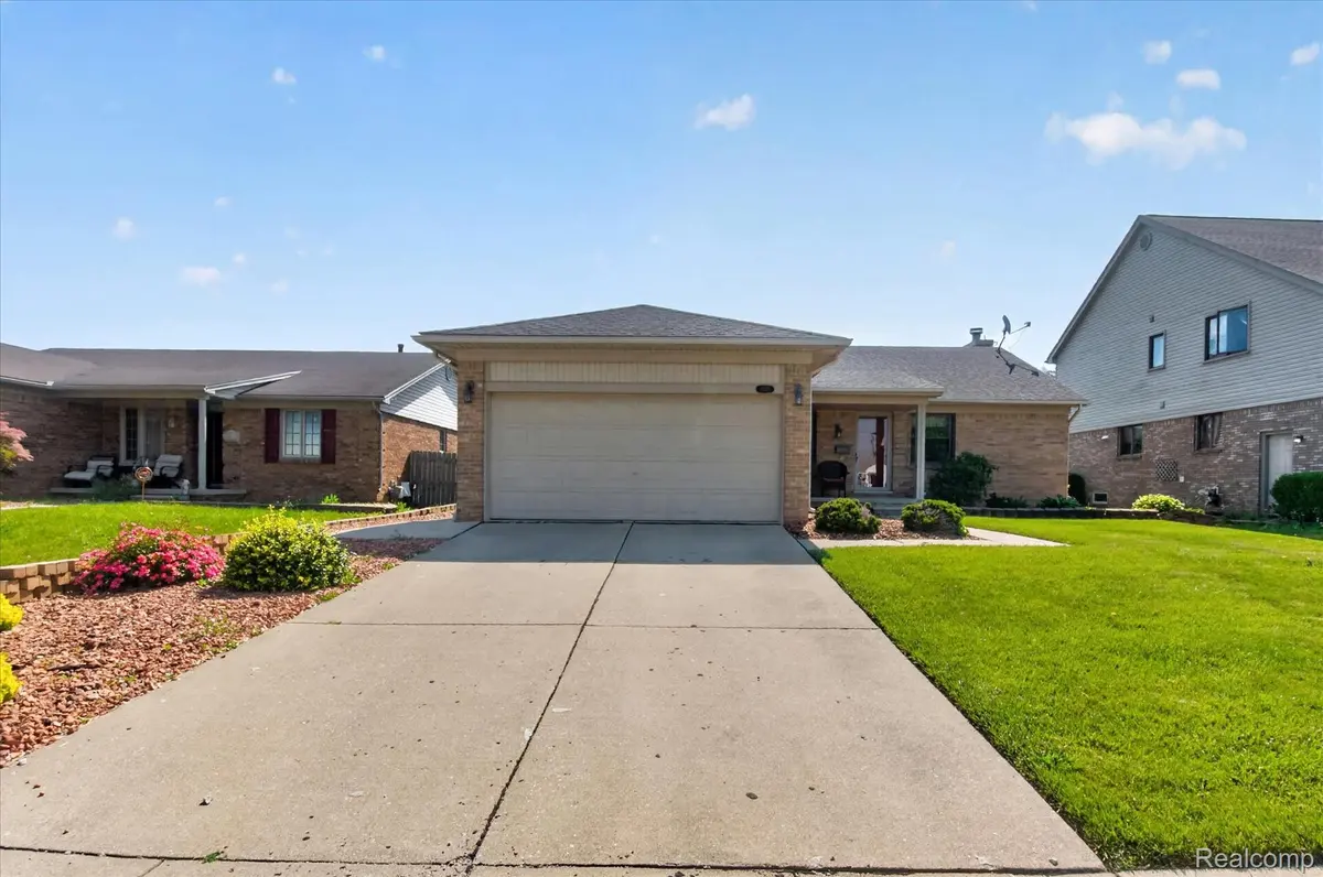15125 Churchill ST, Southgate, MI 48195