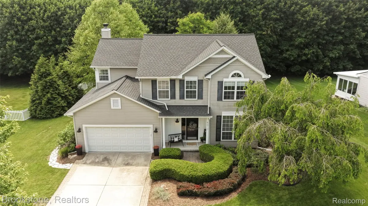5017 Leyland DR, Independence Charter Township, MI 48348
