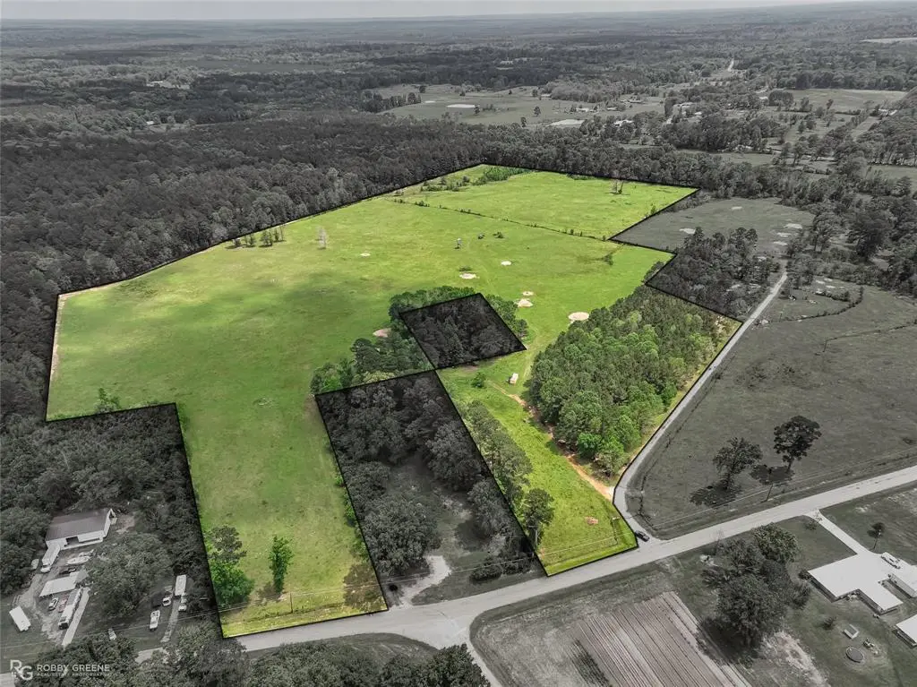 000 Percy Burns Road, Springhill, LA 71075