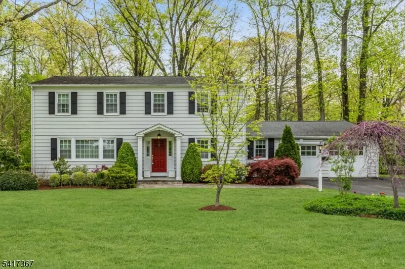 78 Ambar Pl, Bernardsville Boro, NJ 07924