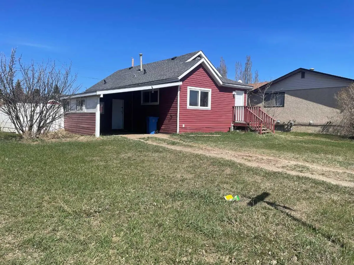 11232 105 AVE, Fairview, AB T0H 1L0