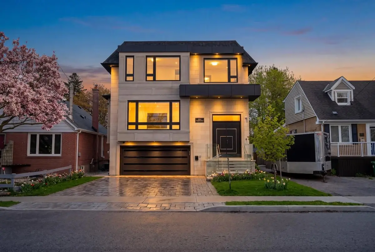 291 Poyntz AVE, Toronto C07, ON M2N 1J8