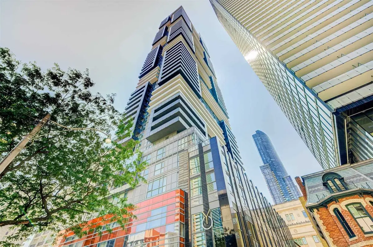 7 Grenville ST #1606, Toronto C01, ON M4Y 0E9