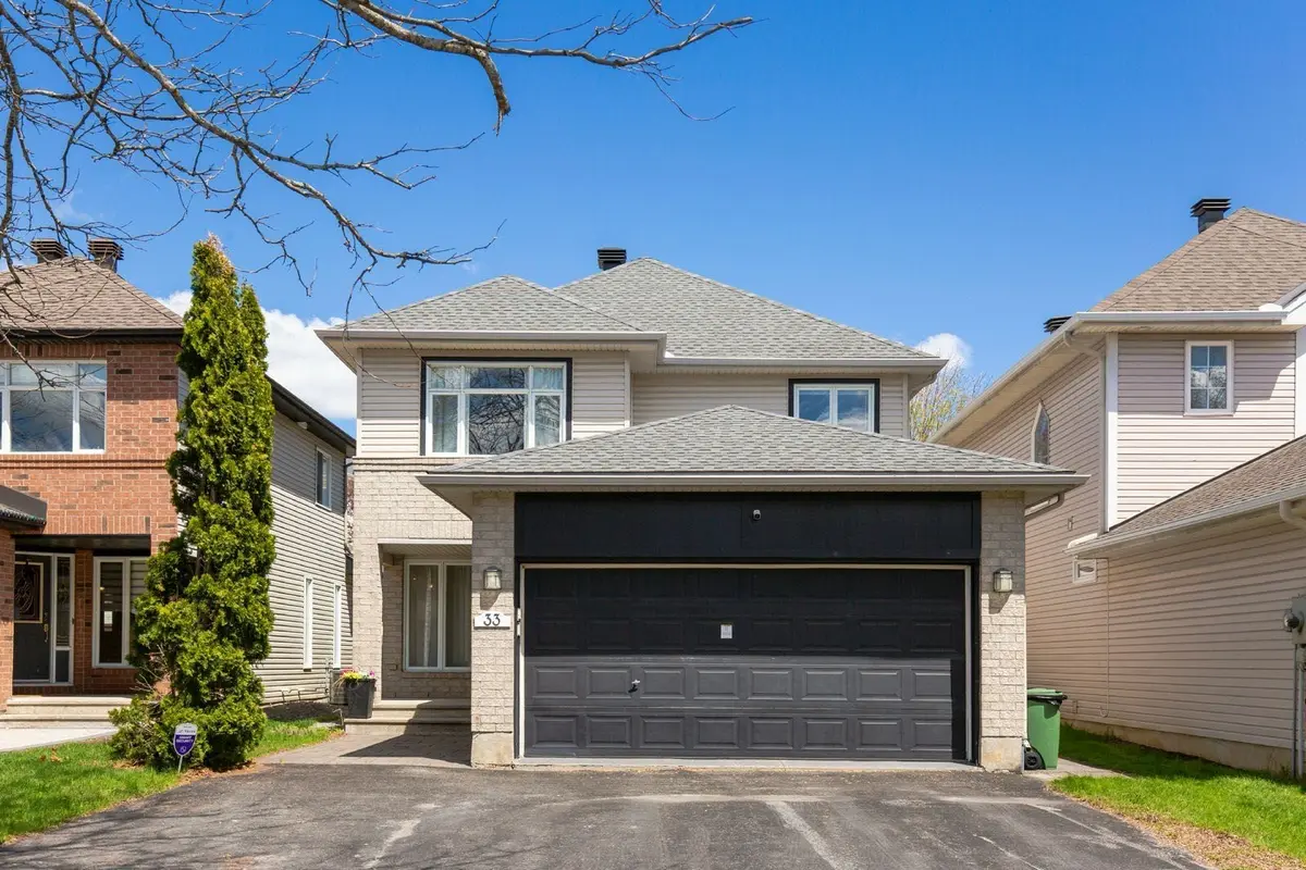 33 SPUR AVE, Kanata, ON K2M 2R9