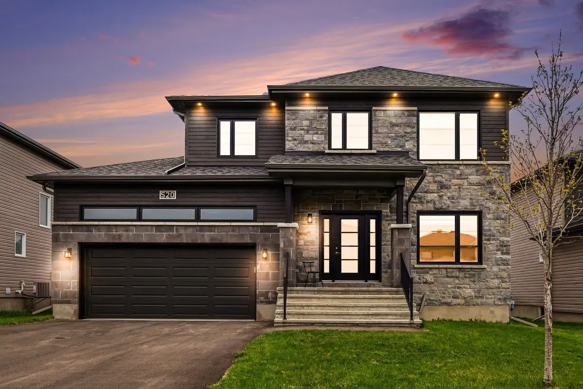 520 Lucent ST, Russell, ON K4R 0G3