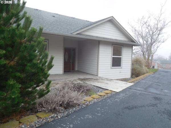 815 N MAIN ST, Pendleton, OR 97801