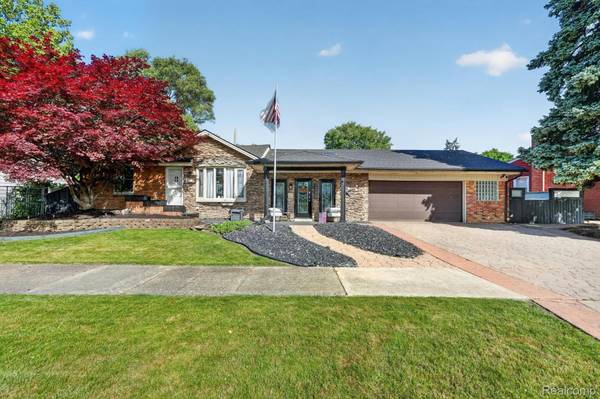 16244 Philomene BLVD, Allen Park, MI 48101