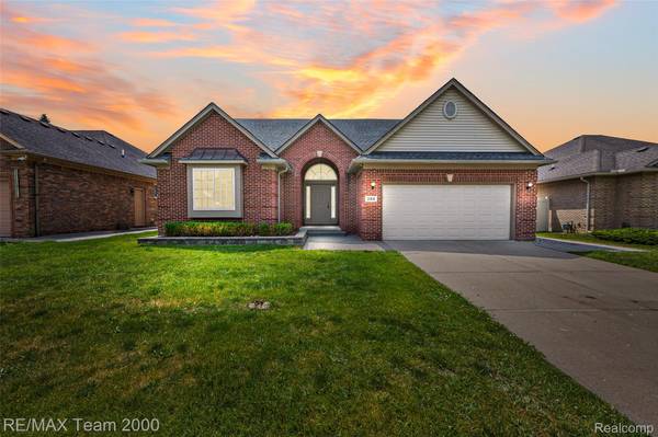 288 Red Mill DR, Inkster, MI 48141