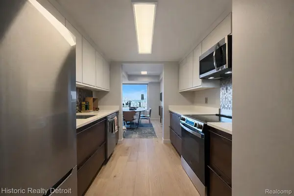 1300 E Lafayette ST E #307, Detroit, MI 48207