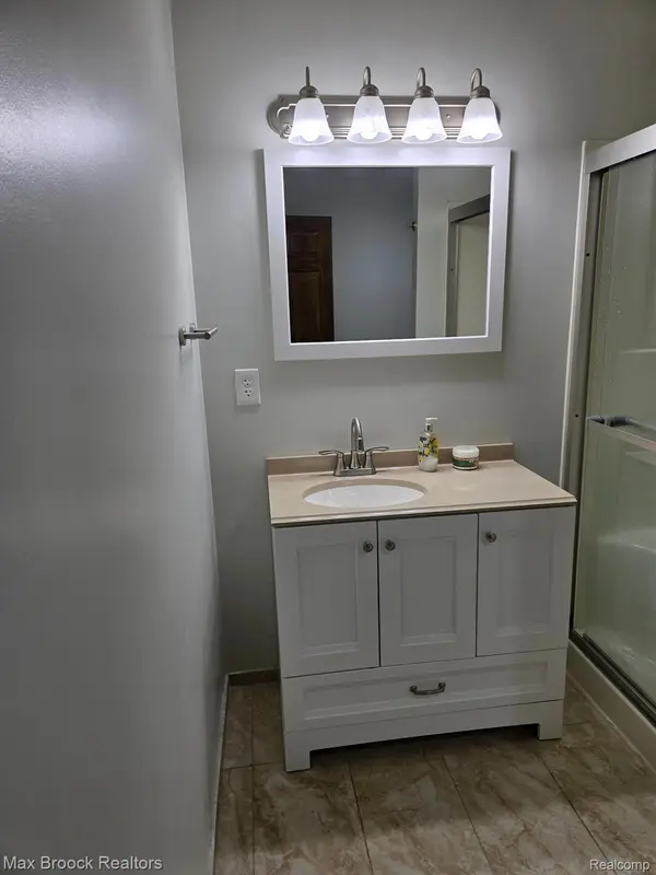 265 Huron Forest DR, Mentor Township, MI 48647
