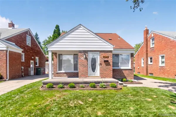 12972 Callender ST, Southgate, MI 48195