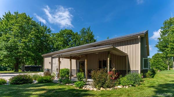 2418 S 41 RD S, Haring Charter Township, MI 49601