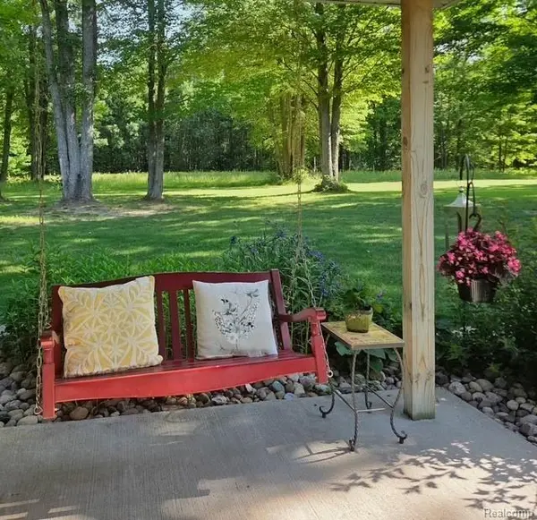 2418 S 41 RD S, Haring Charter Township, MI 49601