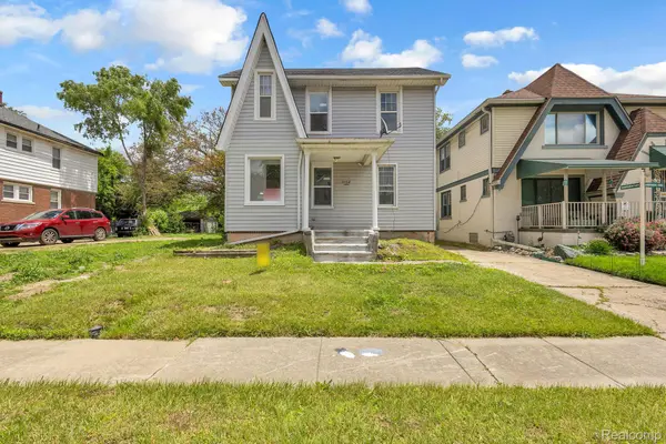 9158 Steel ST, Detroit, MI 48228