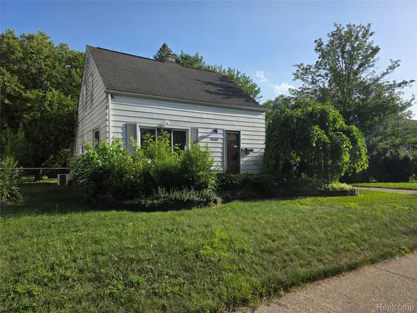 3342 Bart AVE, Warren, MI 48091