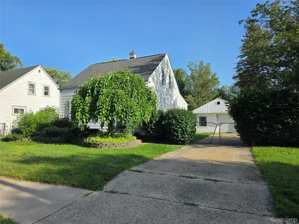 3342 Bart AVE, Warren, MI 48091