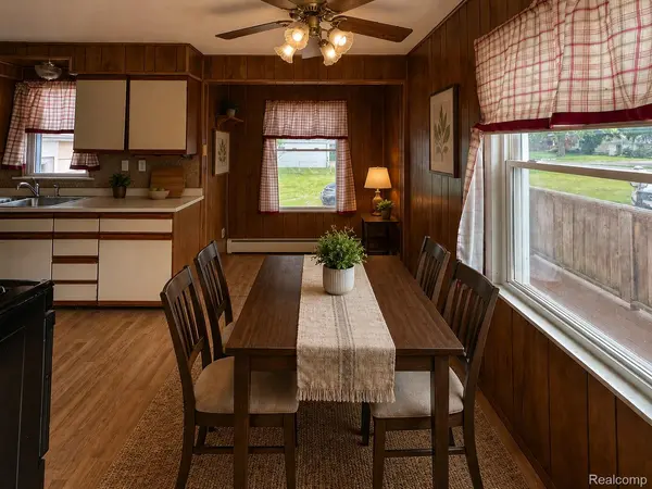 921 Venoy, Garden City, MI 48135