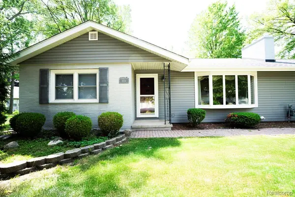 2016 Brandywine LN, Port Huron, MI 48060