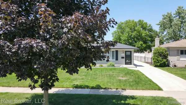 11455 Plumridge BLVD, Sterling Heights, MI 48313