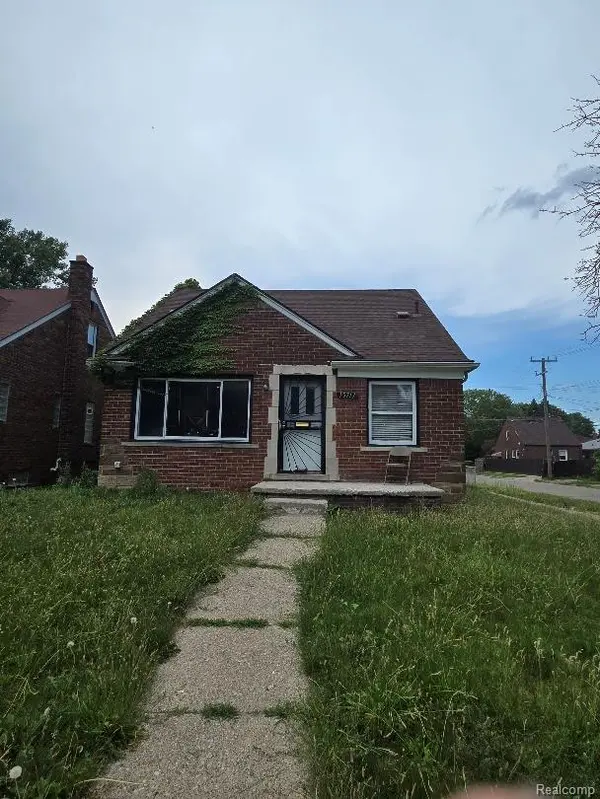 15717 Bringard DR, Detroit, MI 48205