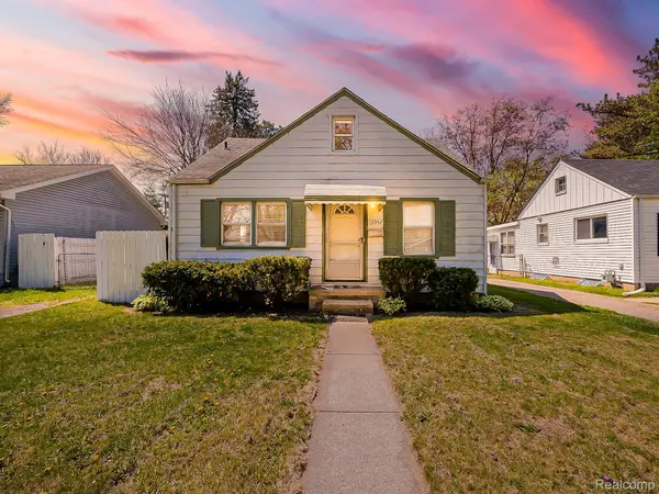13957 San Jose AVE, Redford Charter Township, MI 48239