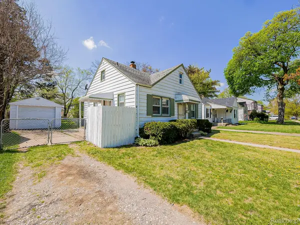 13957 San Jose AVE, Redford Charter Township, MI 48239
