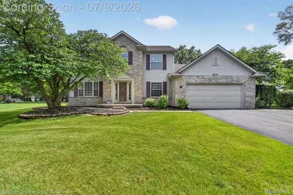 9016 Hyacinth WAY, Green Oak Township, MI 48116