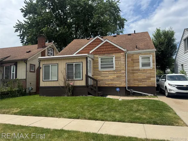 21811 Donald AVE, Eastpointe, MI 48021
