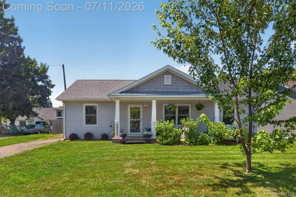 69053 Grove ST, Richmond, MI 48062