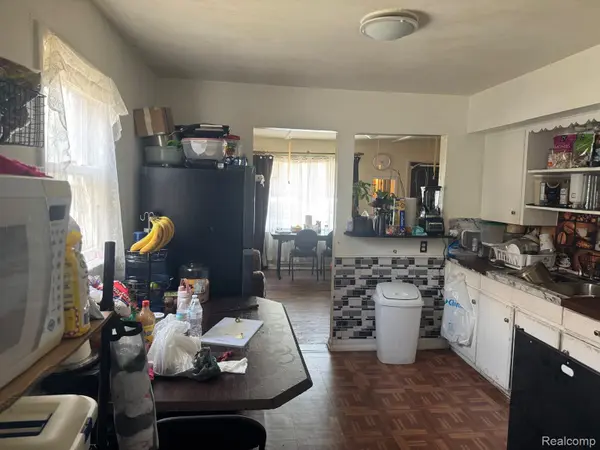 2914 Leith ST, Flint, MI 48506